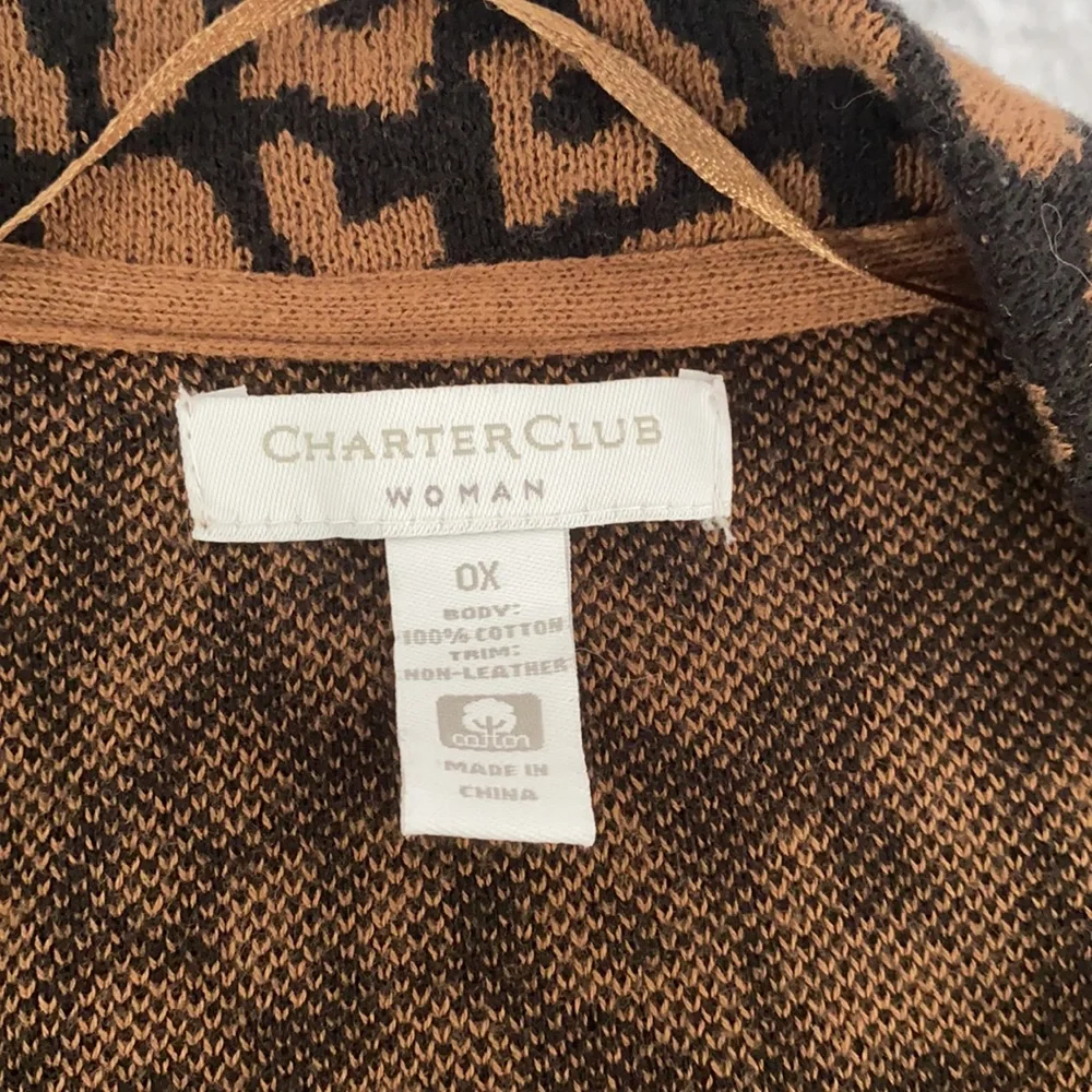 Charter club woman cheetah print cardigan size OX